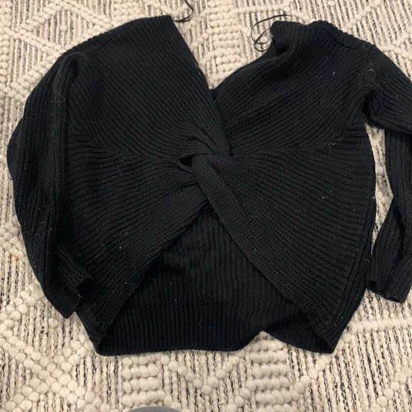 Black open back sweater - Picture 2 of 2